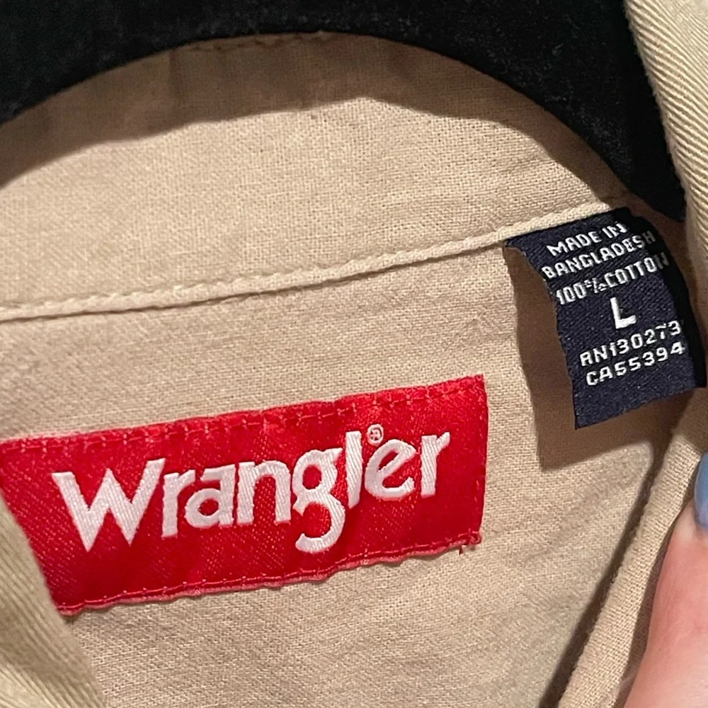 Vintage Wrangler Button-Down Long Sleeve Shirt Size L Unisex - Picture 2 of 4